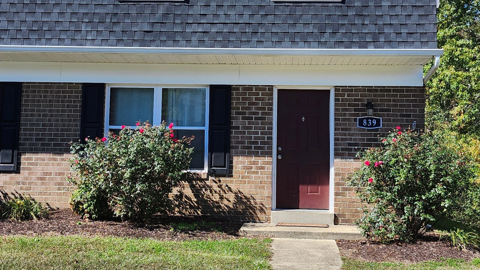 Calvertowne Townhouses — community view in Prince Frederick, MD